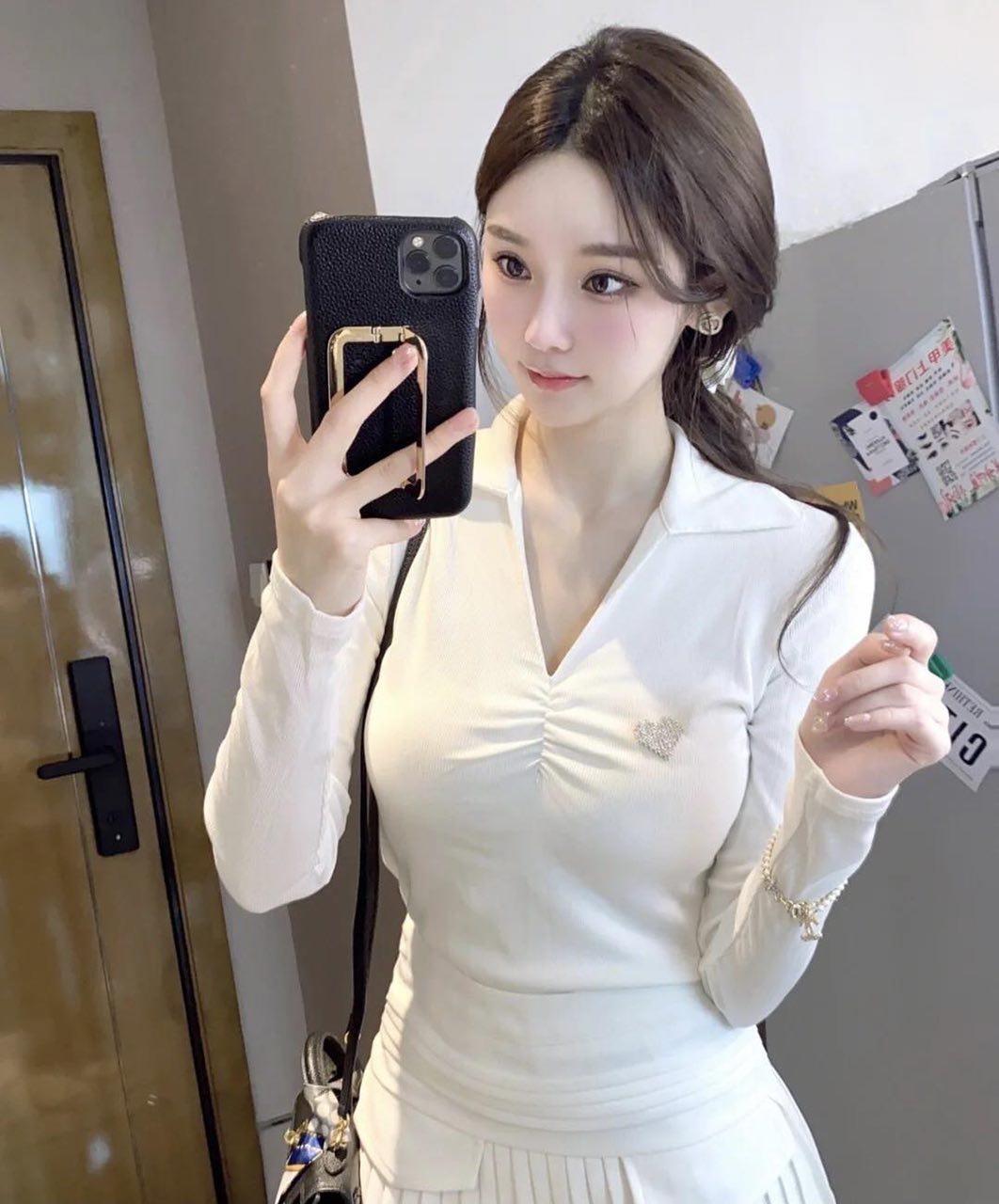 一个可以让你精尽人亡的小姐姐→雨轩